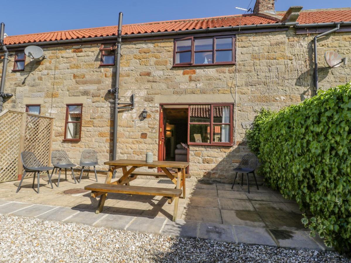 Danby Cottage Whitby Eksteriør bilde